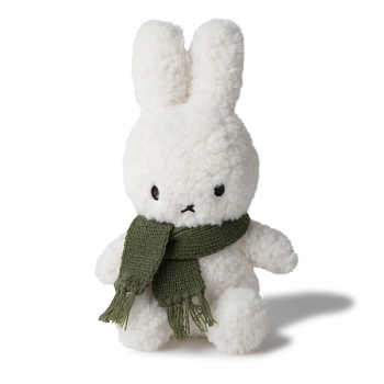 24182261 Miffy Sitting Popcorn With Scarf Green_1